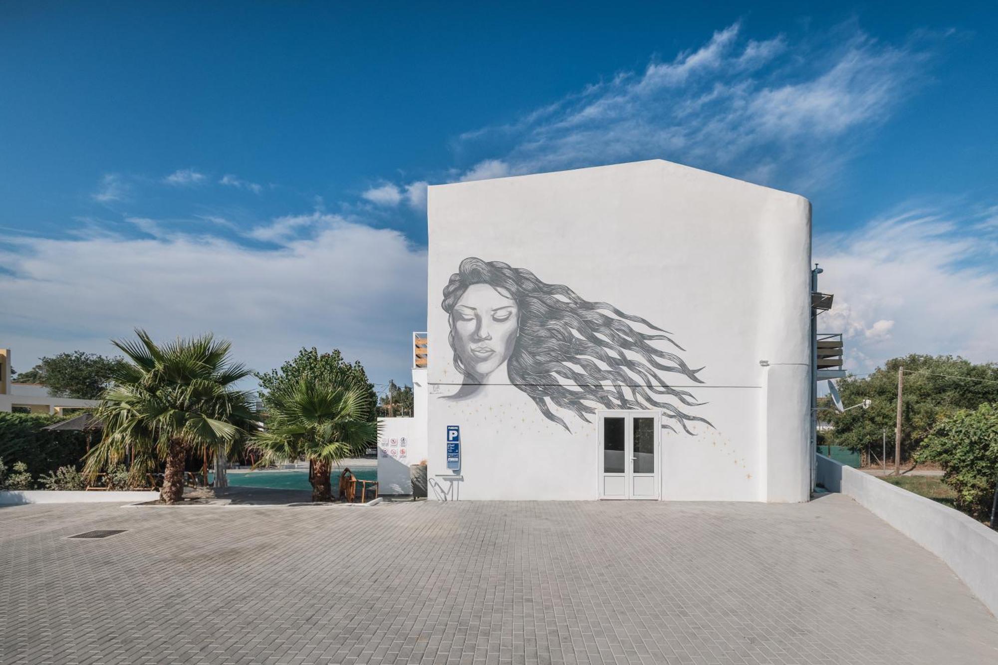Olive Grove Boutique Hotel 4*